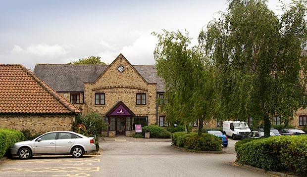 Exterior at Premier Inn Hull West showing car park